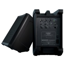 Caixa Ativa Portátil com Bateria Recarregável QSC CB10