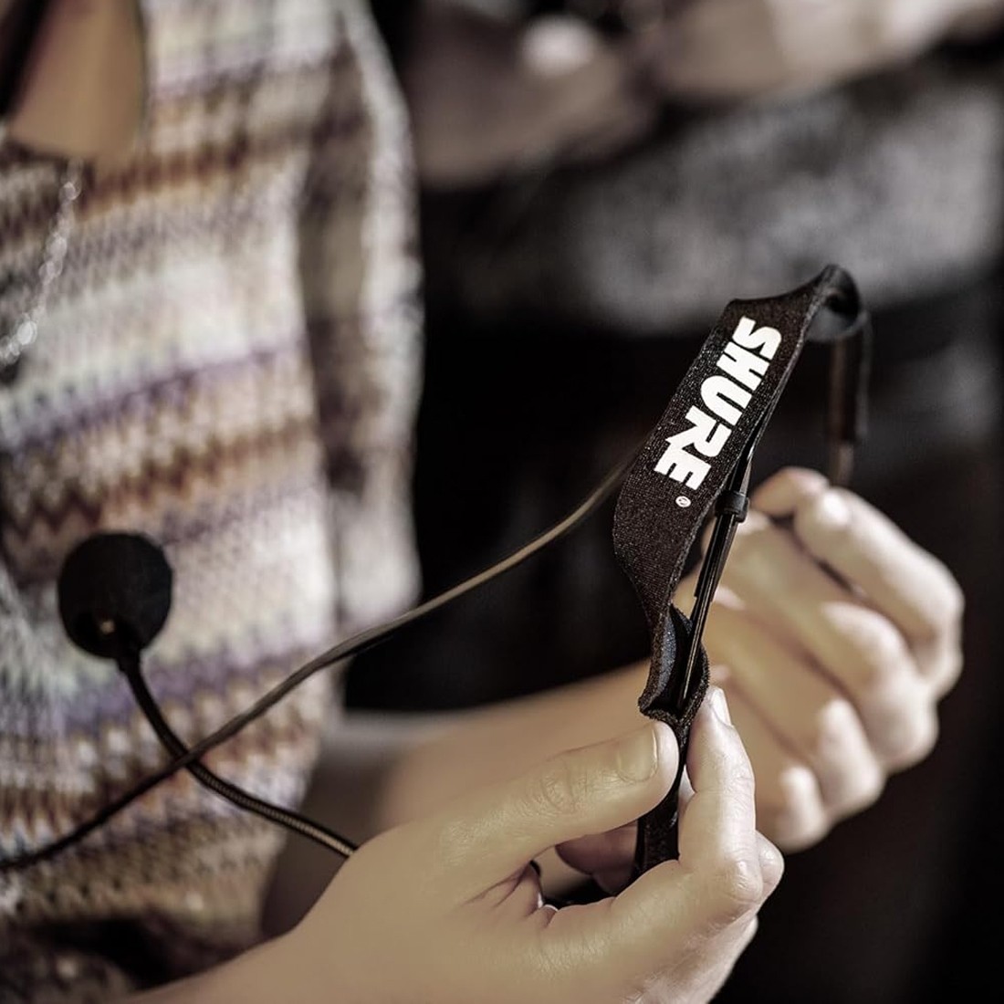 Microfone Headset Sistema Sem Fio Dinâmico Shure WH20TQG